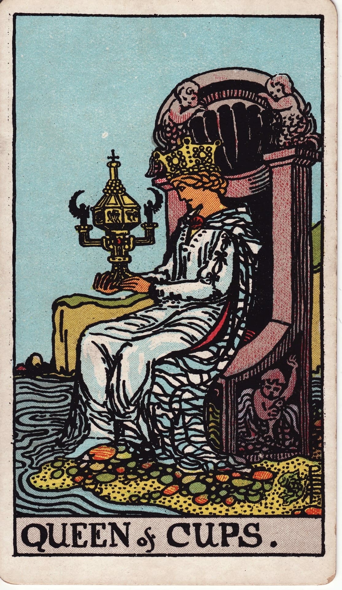Queen of Cups - Tarot Minor Arcana